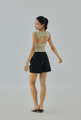 Eli Padded Bust Queen Anne Top