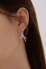 Ribbon Dangle Earring