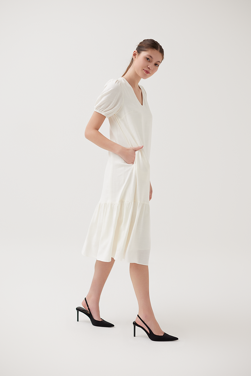 Puff Sleeves Drop Waist Dress in Cream