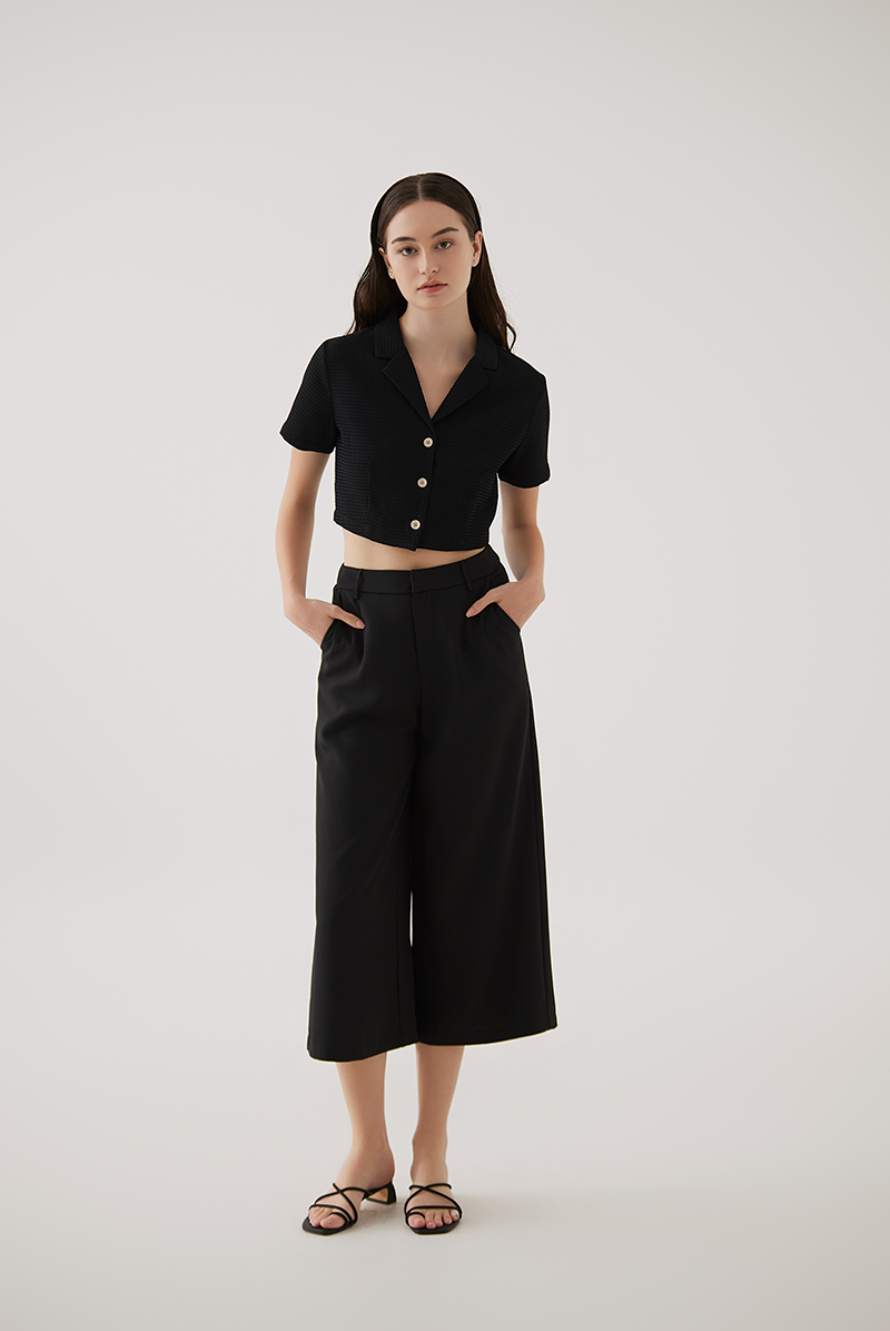 Skylar Cropped Culottes in Black