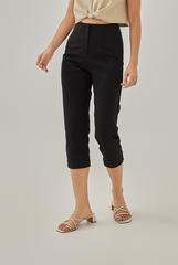 Tori Tapered Crop Pants in Black