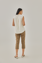 Tori Tapered Crop Pants in Taupe