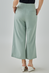 Charlena Bandless Waist Cropped Pants