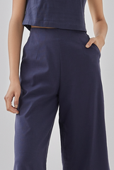 Tracey Cropped Pants in Dark Blue
