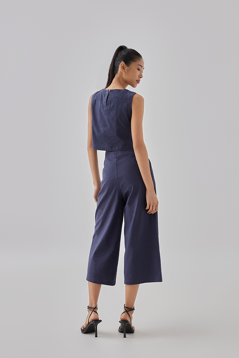 Tracey Cropped Pants in Dark Blue