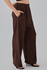 Eve Elastic Waist Pants in Walnut