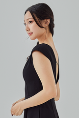 Jeanne Open V-Back Jumpsuit in Black