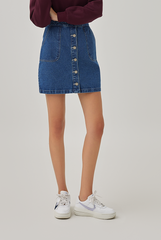 Jade Patch Pockets Denim Skirt in Mid Blue