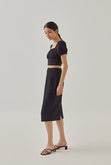 Tracey Fitted Pencil Skirt in Black
