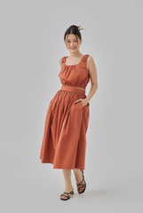 Daina Midi Flare Skirt in Brick
