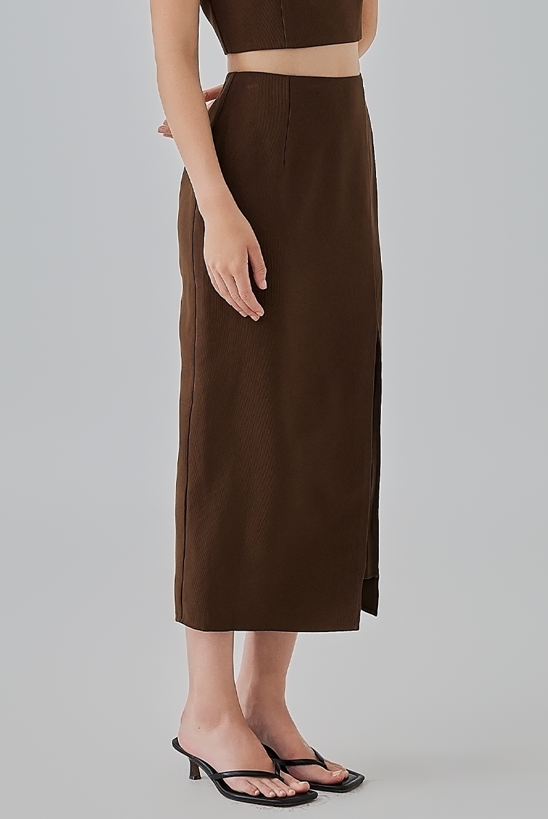 Kaeli Front Slit Pencil Skirt in Chocolate