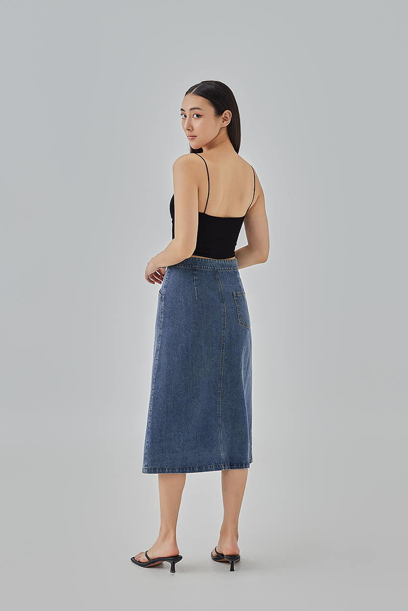 Cherie Denim Button-Up Skirt in Dark Denim