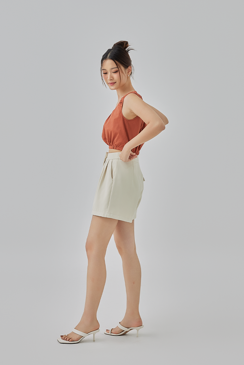 Kell Double Pleated Shorts in Oat