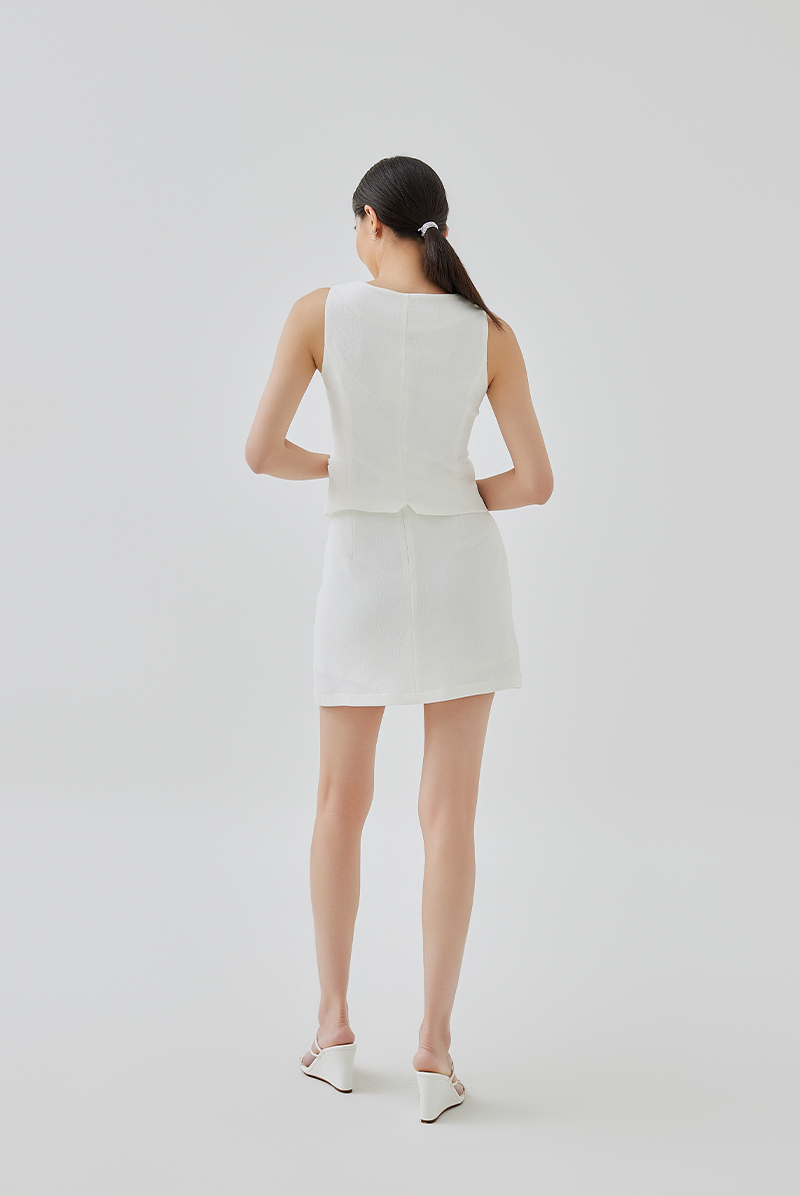 Kandice V-Neck Vest in White