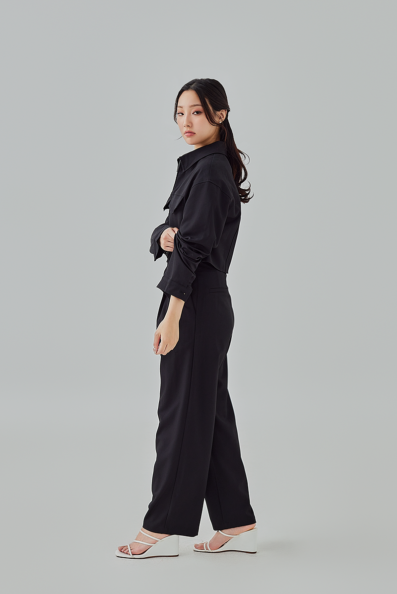Aida Zip-Up Jacket in Black 