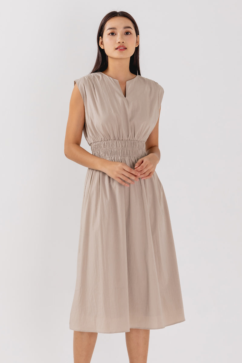 Hailey Smocked Waist Dress in Clay