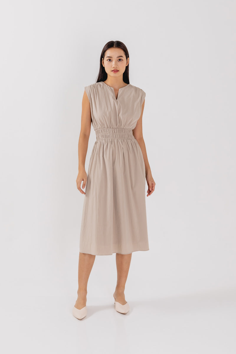 Hailey Smocked Waist Dress in Clay