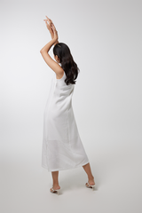Branwen Basic Midi Dress in White