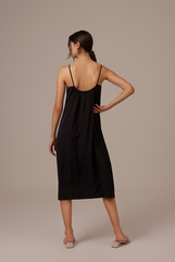 Regina Midaxi Dress in Black