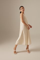 Regina Midaxi Dress in Cream