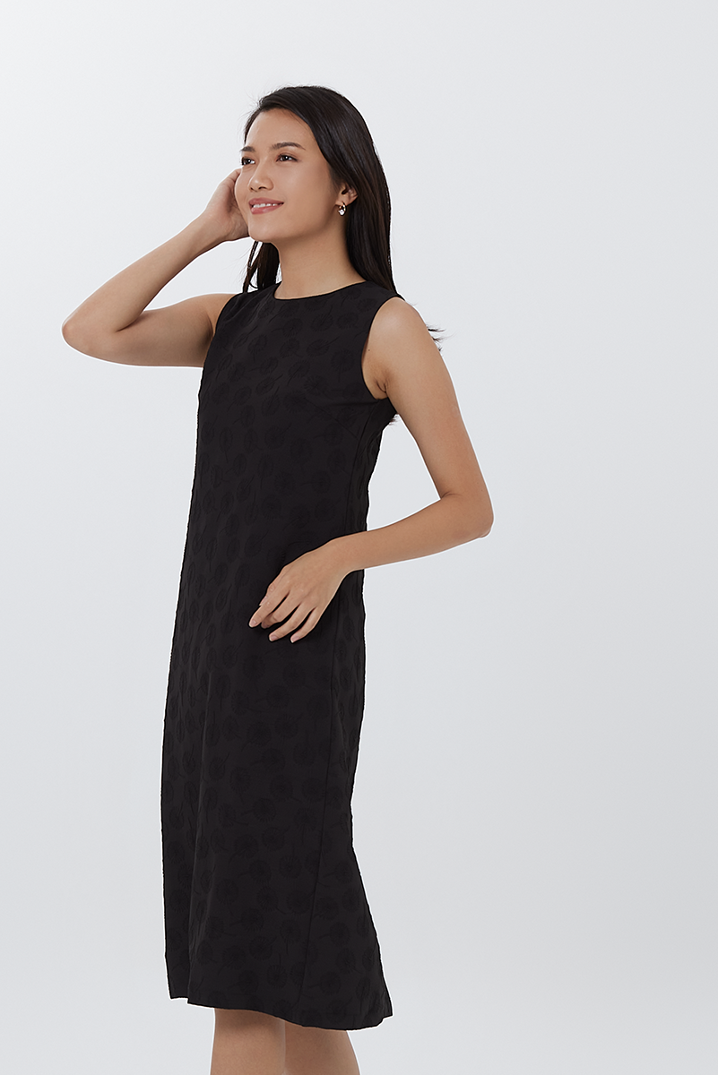 Sienna Dandelion Textured Dress in Black