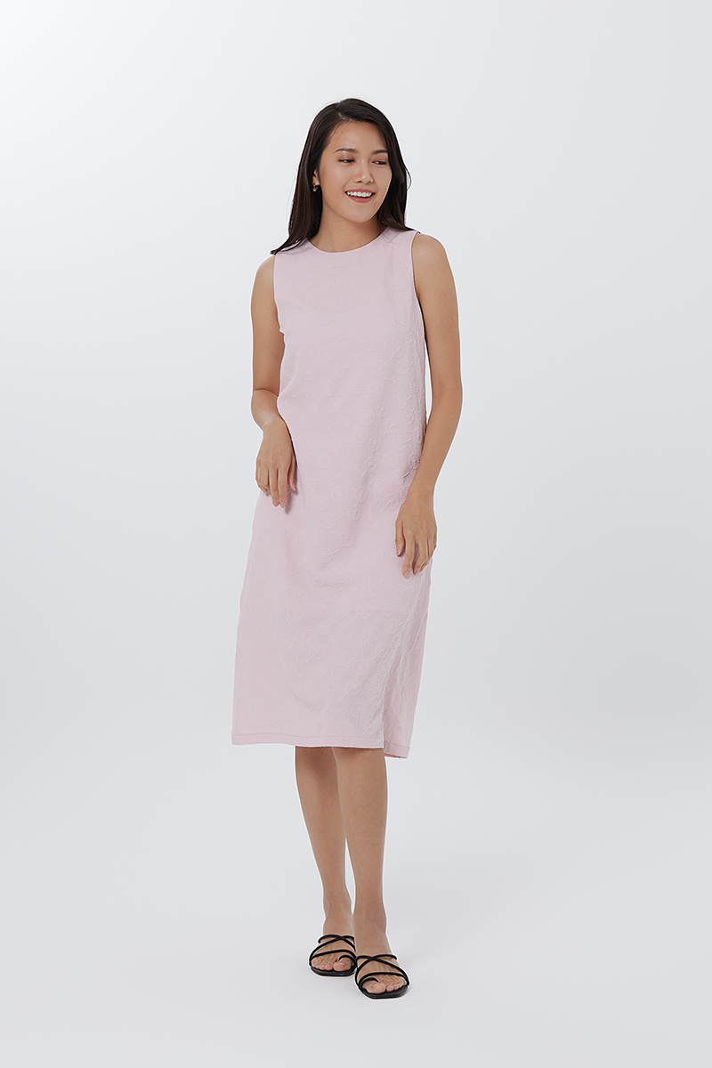 Sienna Dandelion Textured Dress in Pink