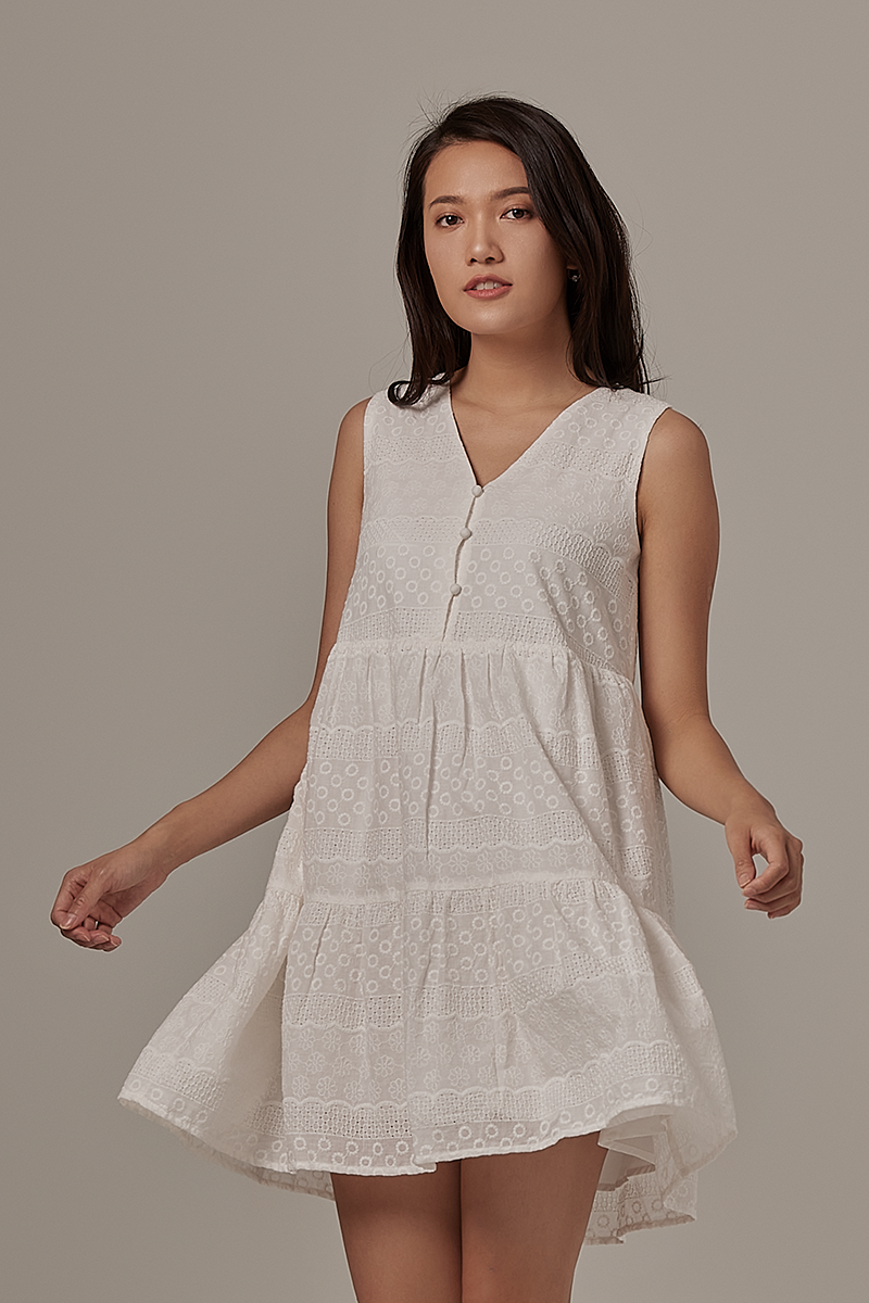 Linsey Broderie Tiered Dress in White