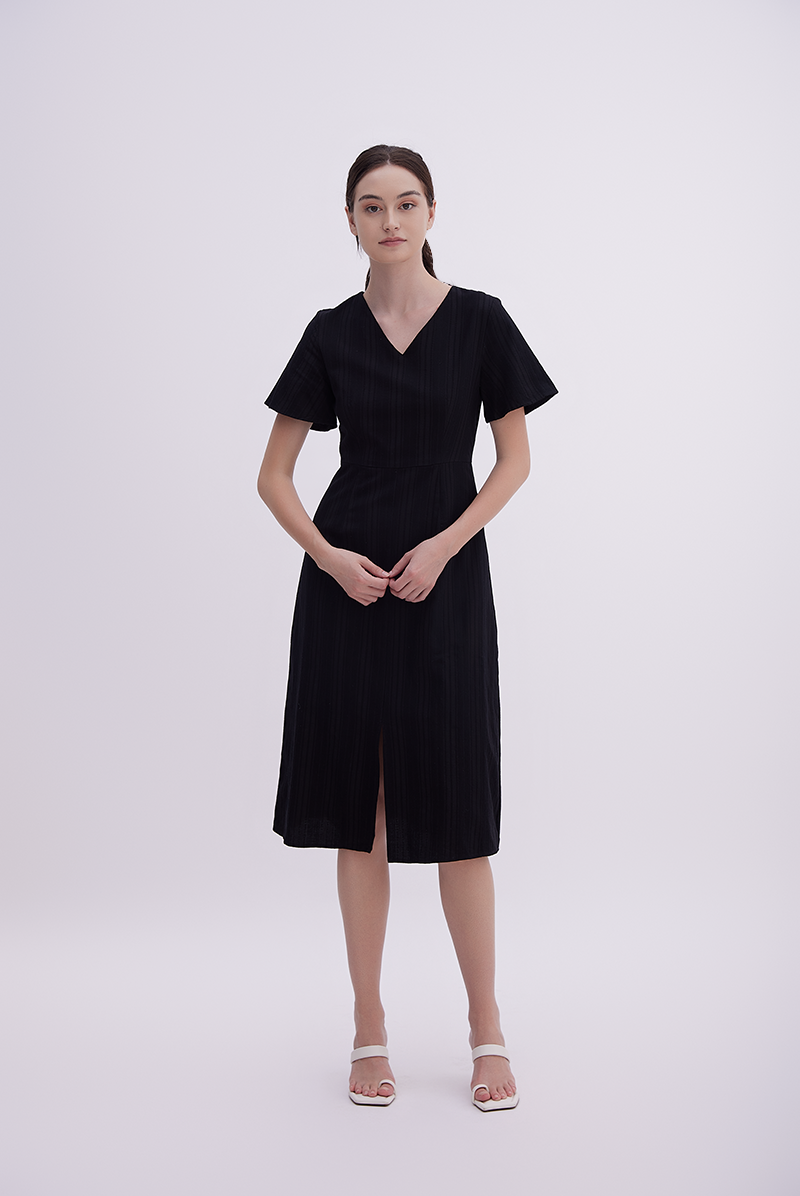 Cadynn Front Slit Dress in Black