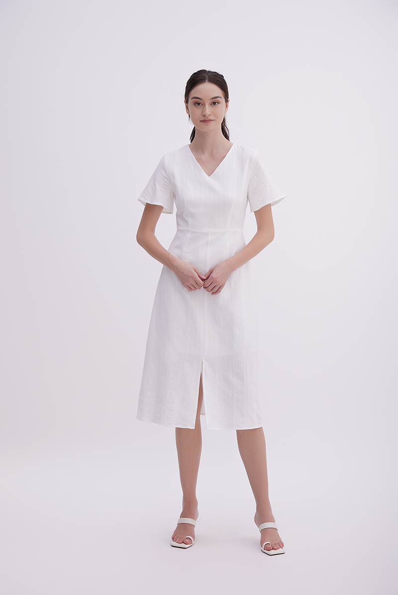 Cadynn Front Slit Dress in White