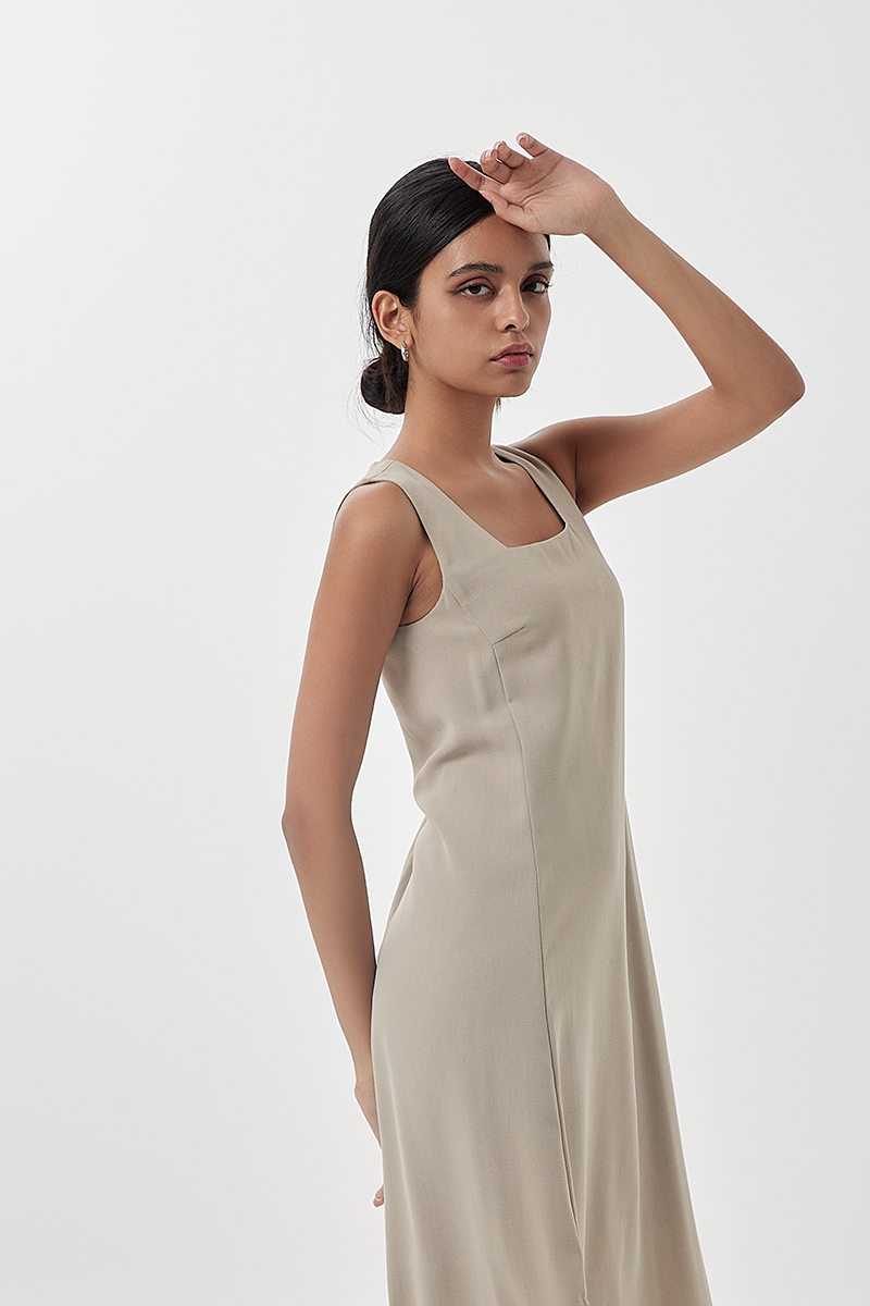 Juhi Side Slit Dress in Tea