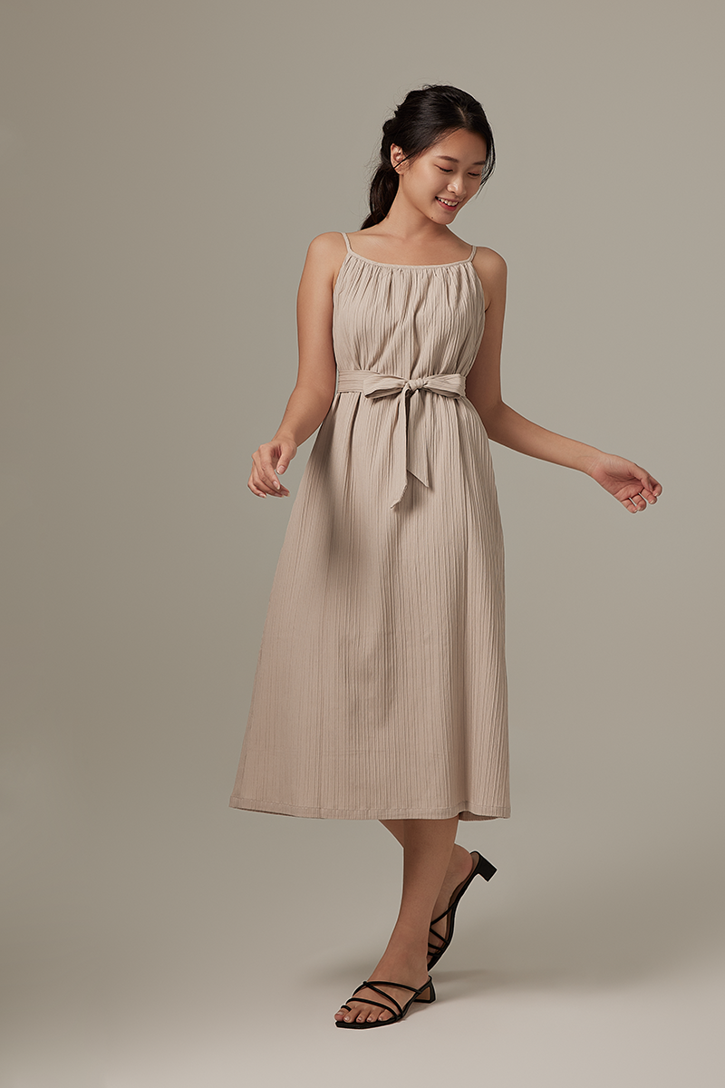 Mariena Ribbon Midi Dress in Clay