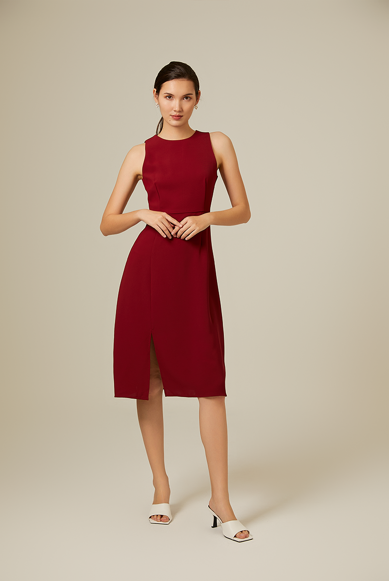 Cyndee Side Slit Dress in Maroon