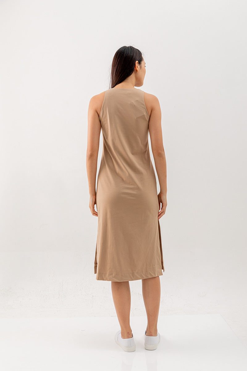 Krisan Sleeveless Side Slit Dress in Brown