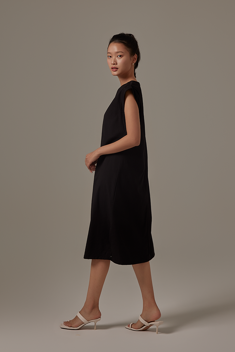 Klaara Side Slit Dress in Black