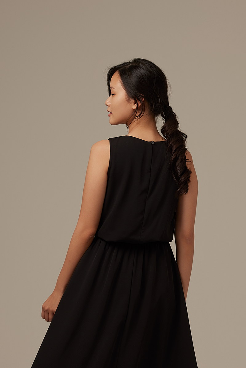 Catherine Swing Dress in Black