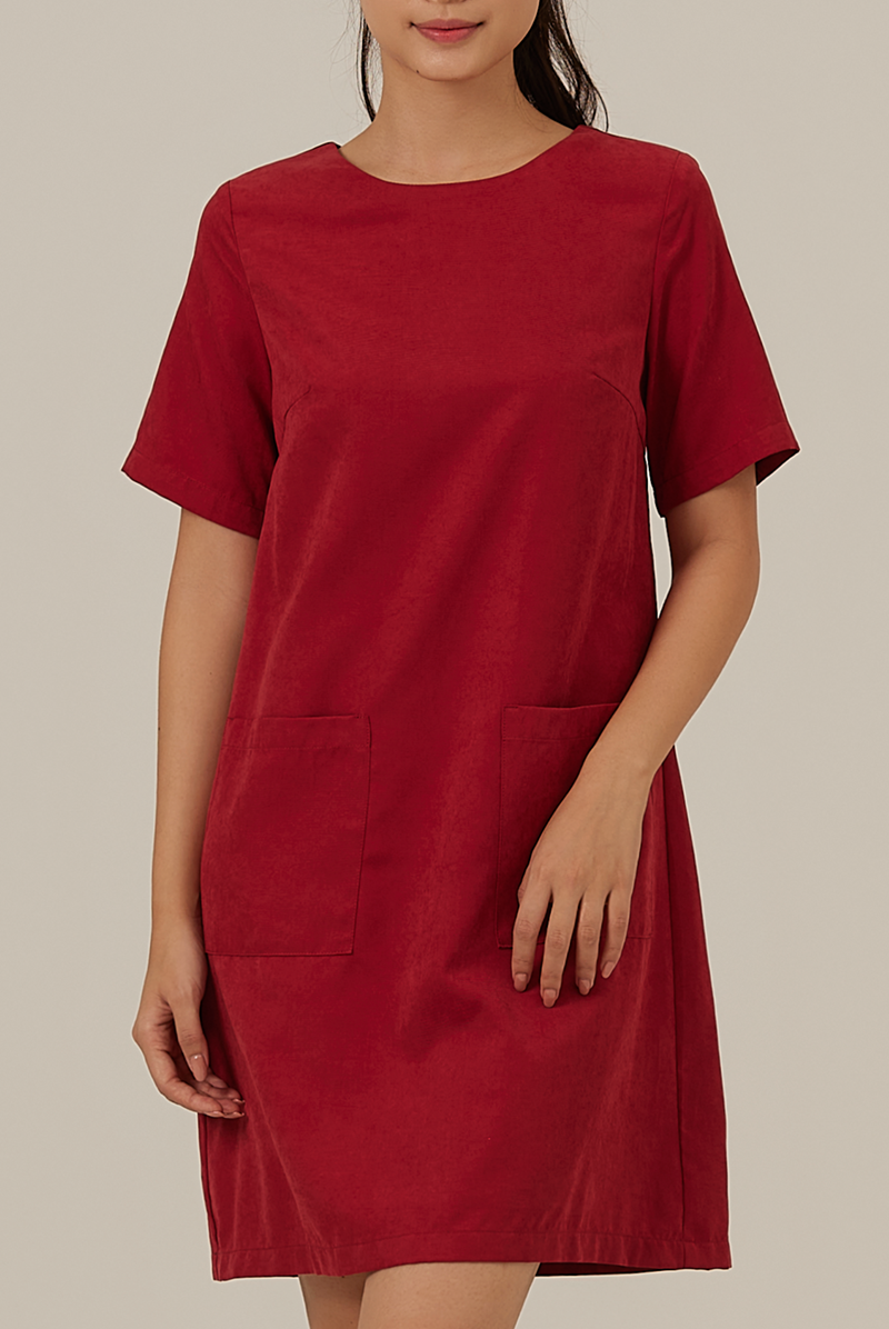 Nielyn Short-Sleeved Dress in Cherry