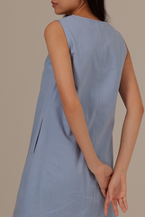 Jan Shift Dress in Light Blue