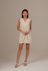 Jan Shift Dress in Rice