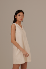 Jan Shift Dress in Rice