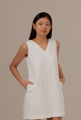 Jan Shift Dress in White