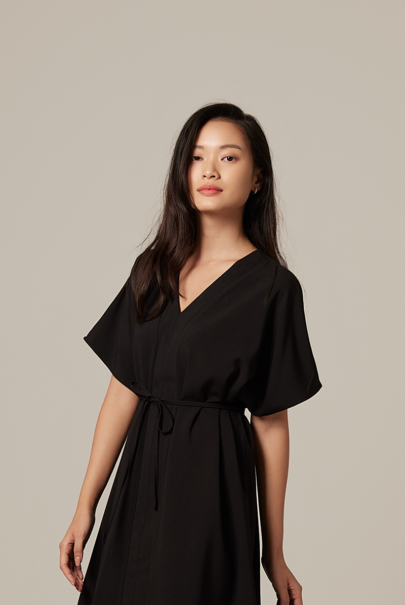 Rumiel Kimono Dress in Black