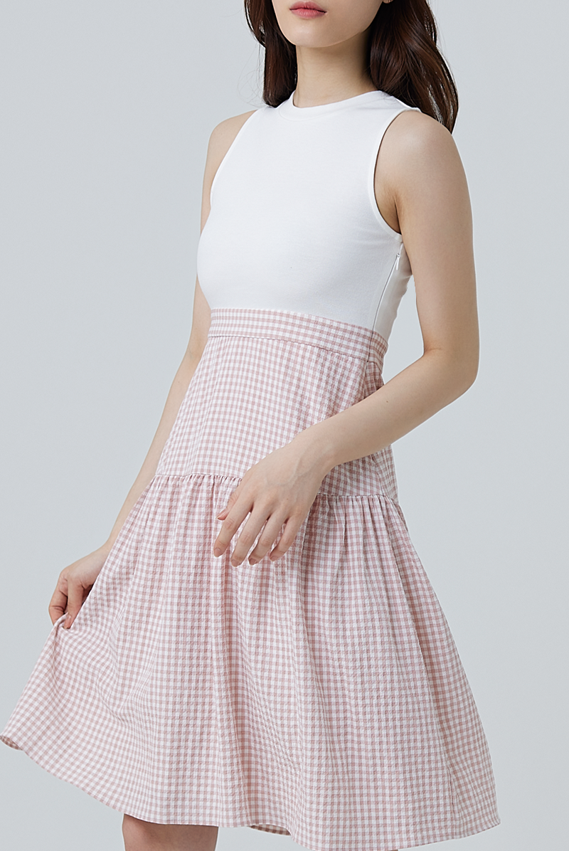 Eloisa Gingham Tiered Dress in Dusty Pink