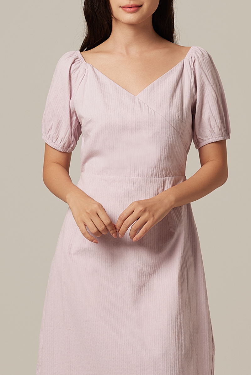 Mindy V-Neck Textured Dress in Lilac