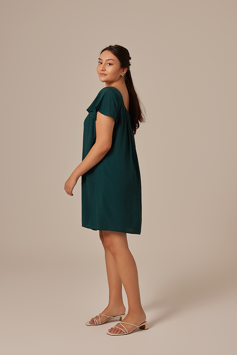 Alexa Flutter Sleeve Dress in Pine