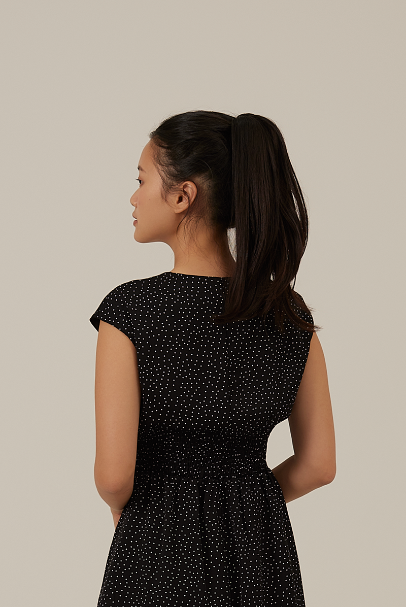 Jenevie Smocked Waist Dress in Black