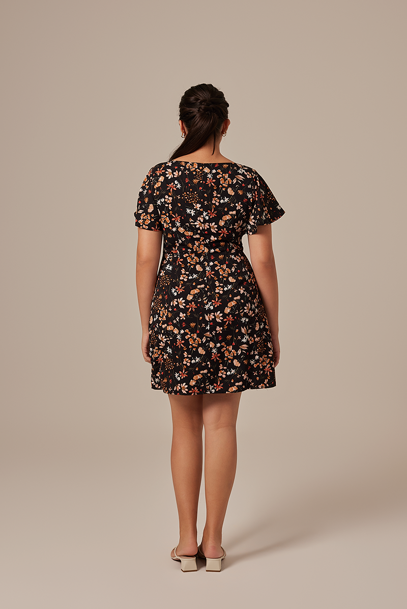 Carlyn Floral Dress in Black
