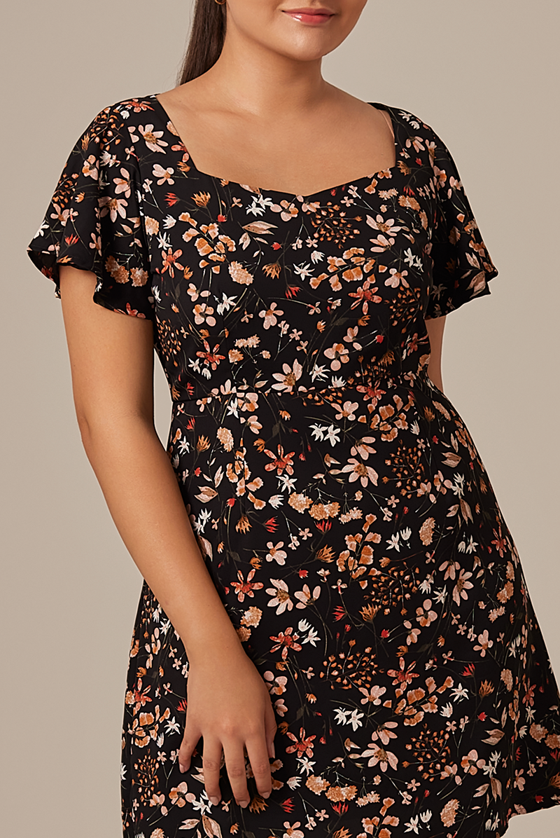 Carlyn Floral Dress in Black
