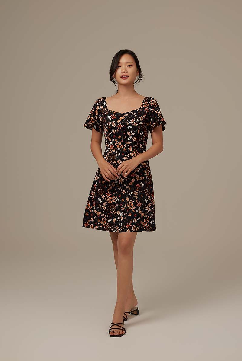 Carlyn Floral Dress in Black