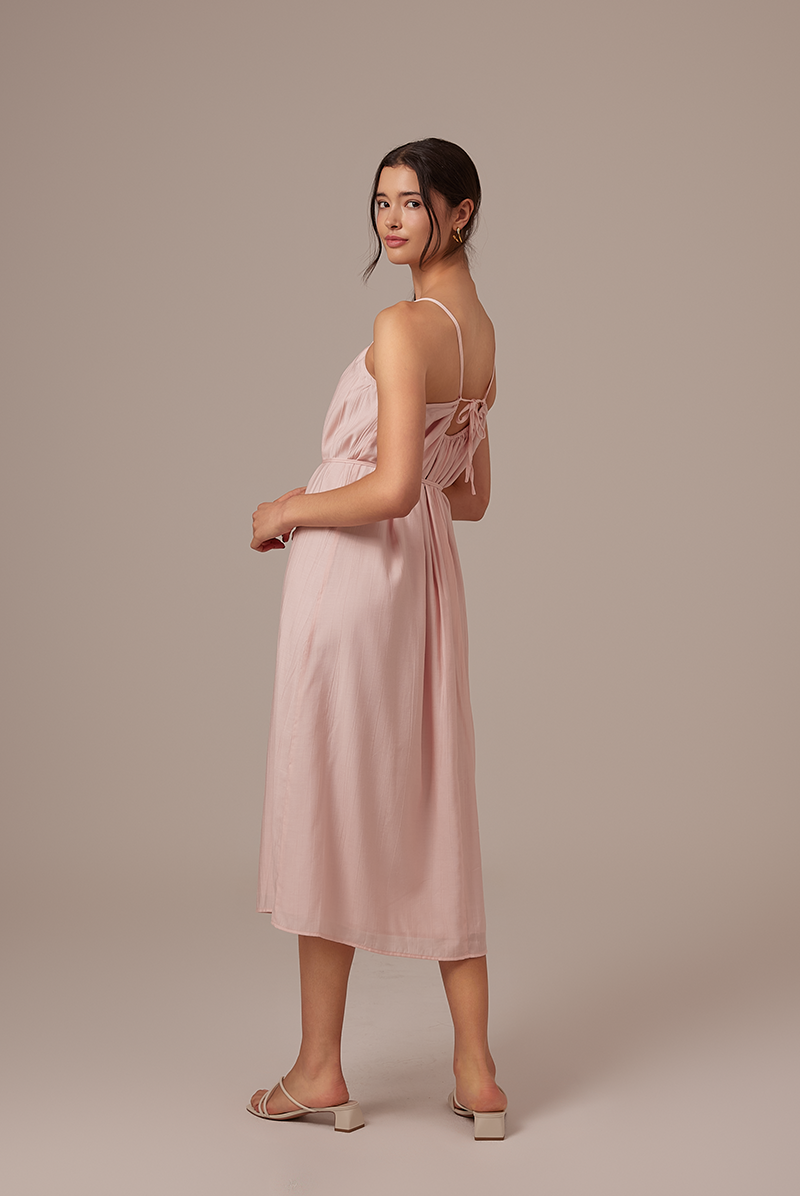 Leah Textured Midi Dress in Blush