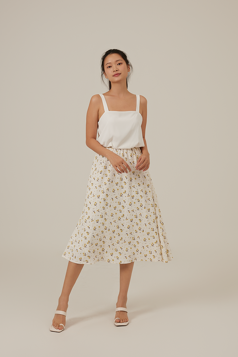 Amor Floral Sleeveless Dress in White